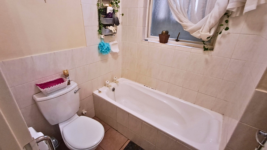 3 Bedroom Property for Sale in Parow North Western Cape